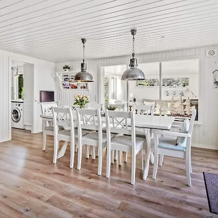 6 Person In Vinderup-by Traum * Vinderup